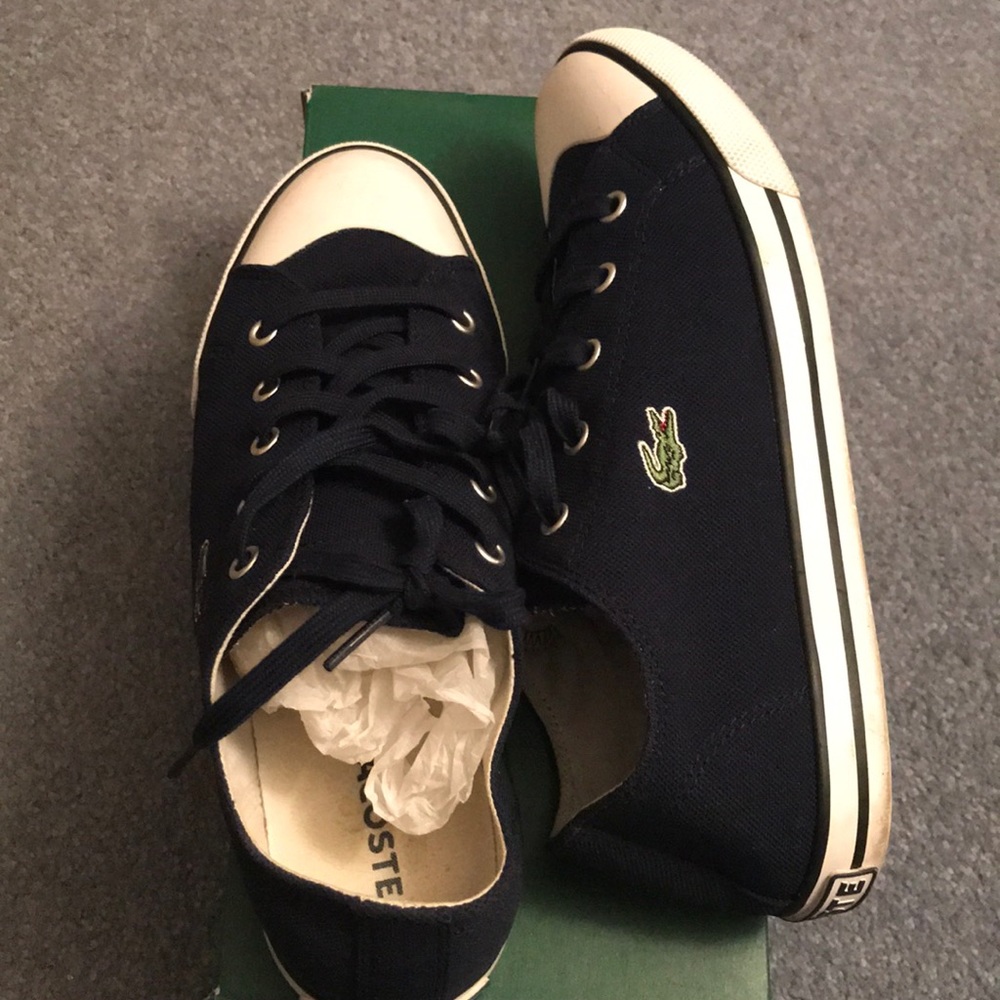 Lacoste tennis shoes! 🐊